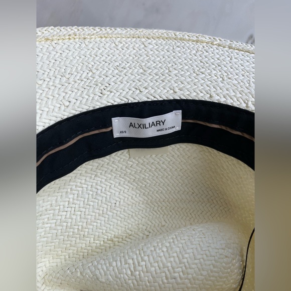 Fedora hat - Picture 5 of 6